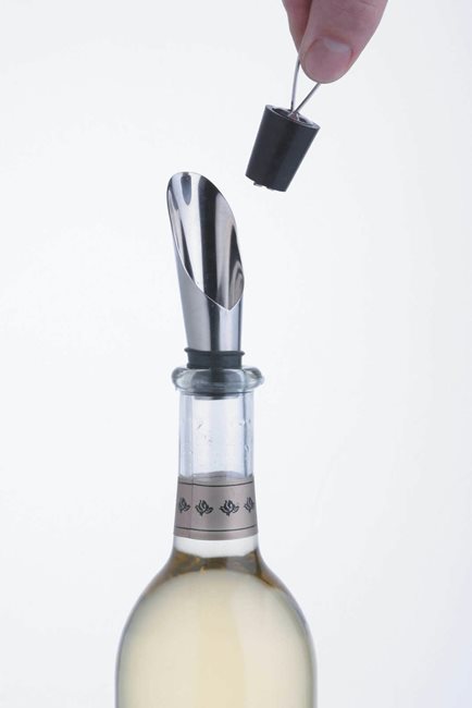 Противокапен чучур със запушалка за бутилки вино - от Kitchen Craft