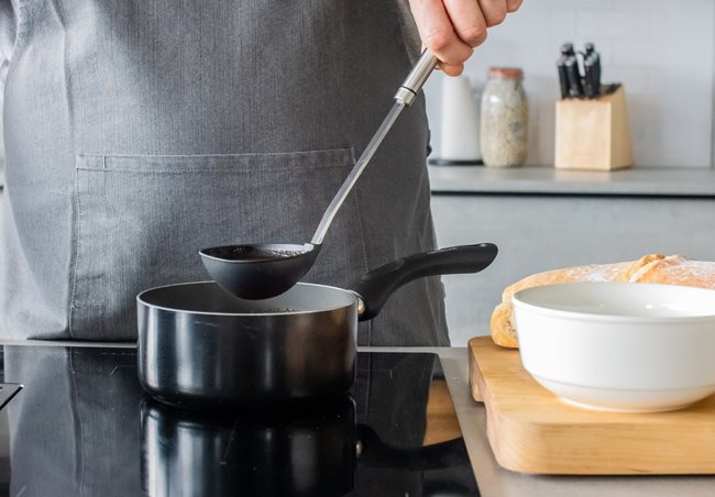 Черпак, изработен от термоустойчива пластмаса - от Kitchen Craft