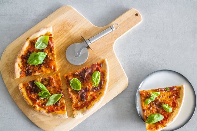 Прибор за нарязване на пица, 9,5 см, неръждаема стомана - от Kitchen Craft
