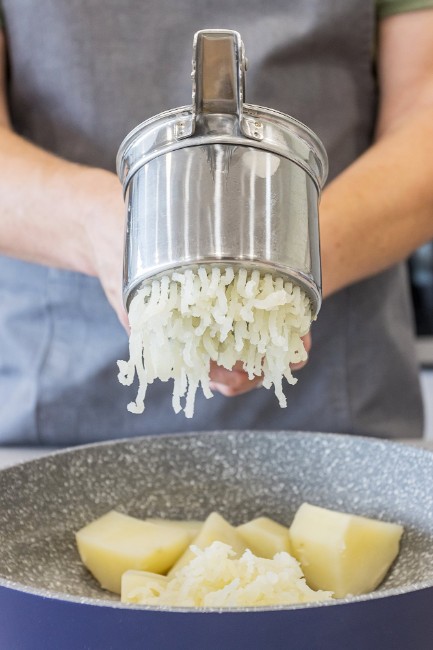 Трошачка/зеленчукова сокоизстисквачка, "Master Class" - Kitchen Craft
