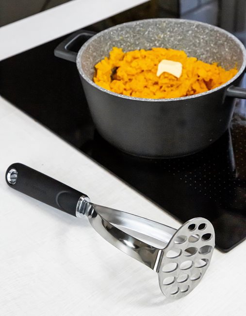 Прибор за приготвяне на картофено пюре, неръждаема стомана, 28 см - произведен от Kitchen Craft