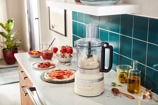 Кухненски робот, 2.1L, 250W, цвят "Almond Cream" - марка KitchenAid