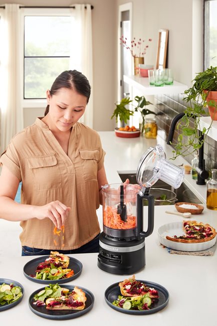 Кухненски робот, 2.1L, 250W, цвят "Matte Black" - марка KitchenAid