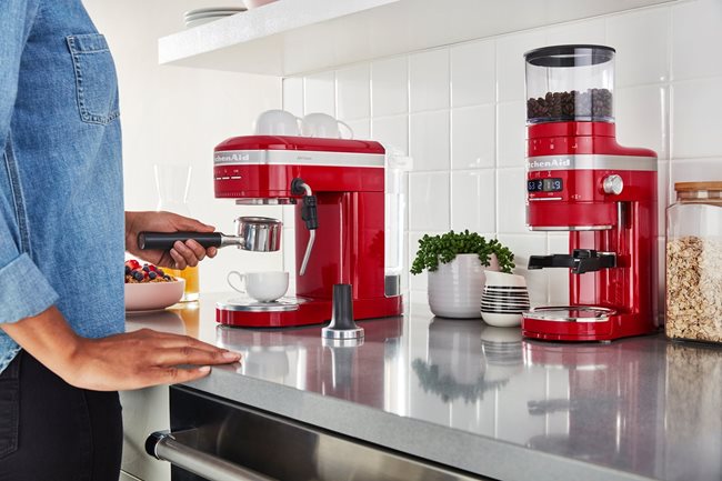 Електрическа кафемелачка "Artisan", Empire Red - KitchenAid