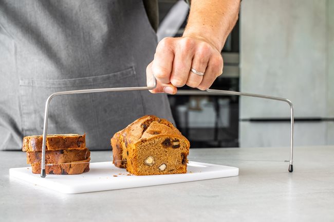 Прибор за нарязване на торта, 40 см, изработен от въглеродна стомана - от Kitchen Craft