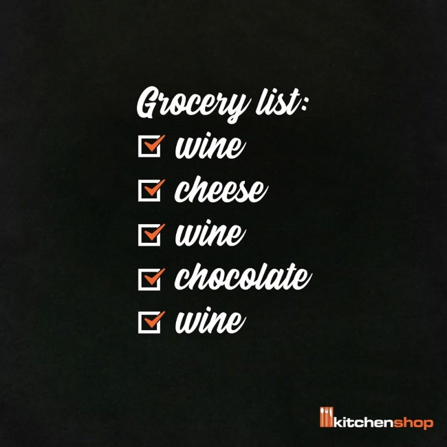Пазарска чанта „Списък с хранителни стоки: вино, сирене, вино, шоколад, вино“.