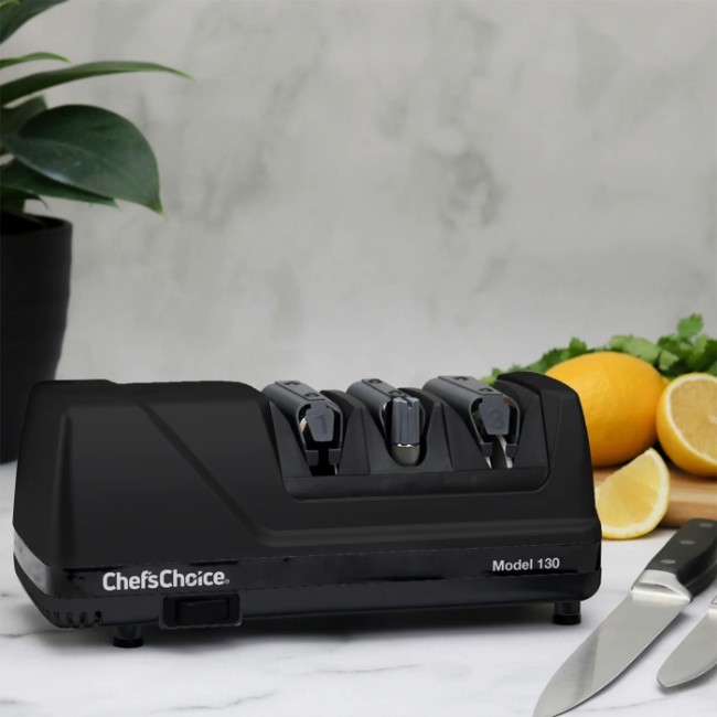 Електрическа точилка за ножове, EdgeSelect® Diamond Hone® Model 130, черна - Chef's Choice