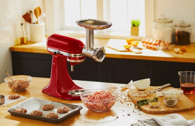 Приставка за мелене на месо и приготвяне на колбаси - KitchenAid